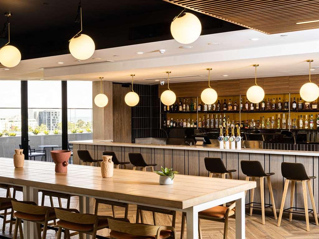 Mercure Melbourne Doncaster Restaurant photo