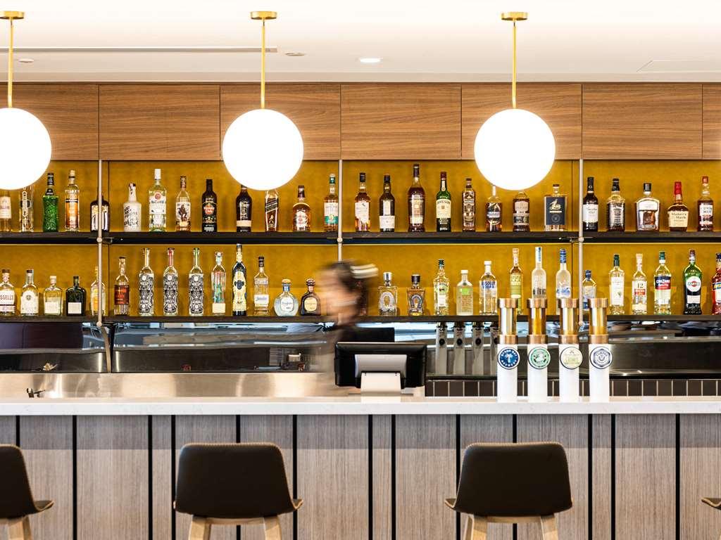 Mercure Melbourne Doncaster Restaurant photo